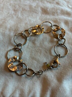 Silpada Silver Hammered Circle Link Bracelet